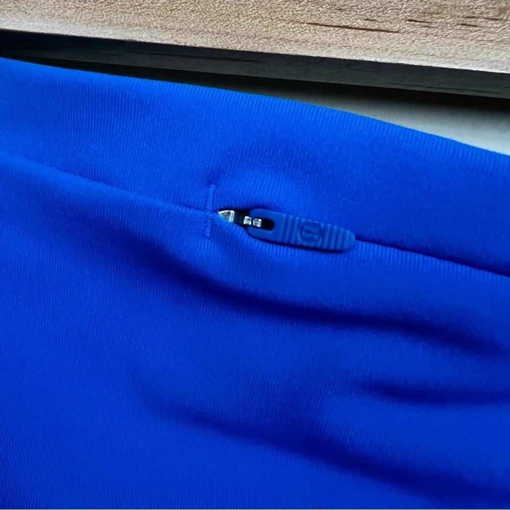 Lululemon Swift Speed High-Rise Tight 28"
Poolside 4 Blue - Picture 7 of 10